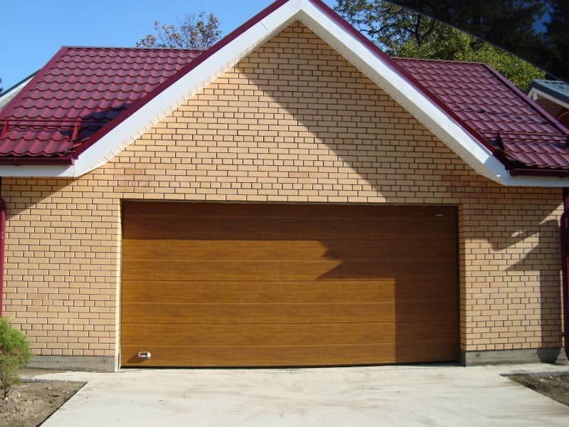 Секционные ворота DoorHan в Азове с установкой